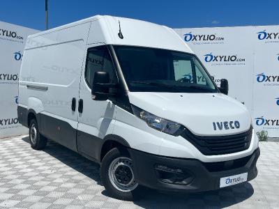 Iveco DAILY FOURGON V  (2) 2.3 HPI   BVM6 136 cv 